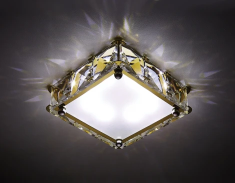 Встраиваемый точечный светильник Ambrella Декоративные Led S50 G/W 4W 4200K