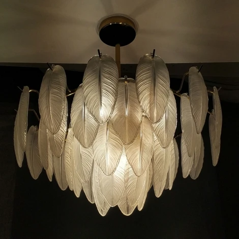 Потолочная люстра на штанге Lussole Hesperia LSP-8839 (220V, листья, IP21)