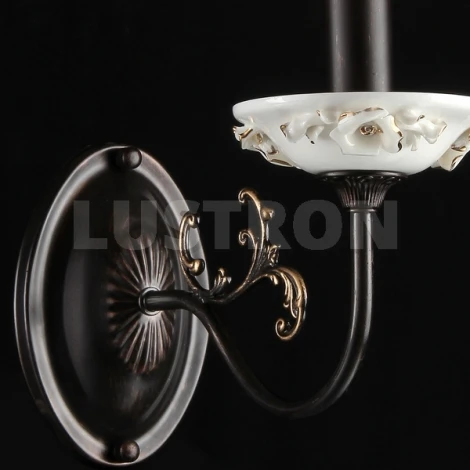 Бра Maytoni Classic 14 ARM565-01-R