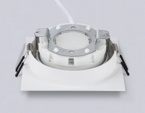 Встраиваемый точечный светильник Ambrella Techno Spot TN51824 (220V)