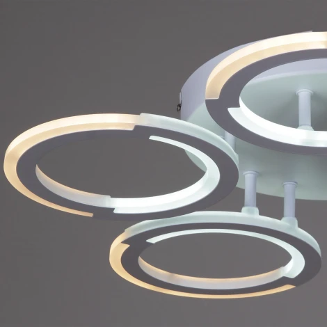 Потолочная люстра светодиодная на штанге с пультом и регулировкой цветовой температуры Reluce 09820-3.3-05 WH (ночной режим, 220V, круглые)