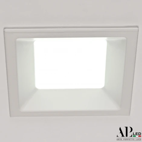 Точечный светильник встраиваемый APL LED Ingrid 3322.LDF5016/5W/6K (220V, IP40)