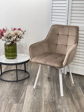 Стул M-City MAVERICK BLUVEL-40 BEIGE/ белый каркас, поворот.360 град.