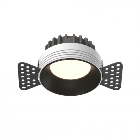 Встраиваемый светильник под гипсокартон светодиодный IP44 Maytoni Okno DL055-8W3-4-6K-TRS-B