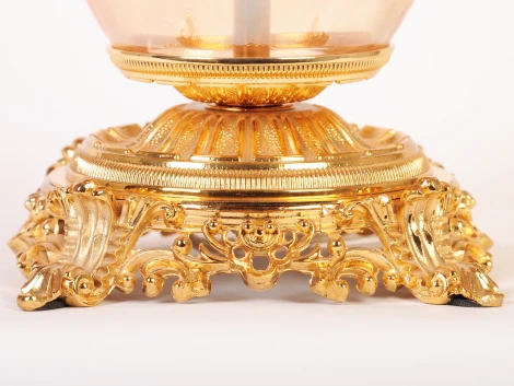 Интерьерная настольная лампа TL.8107-1GO (220V, выключатель)