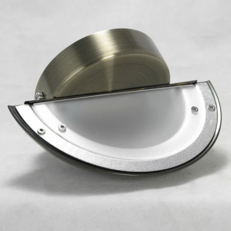 Настенный светильник Lussole Loft Astro LSP-8335