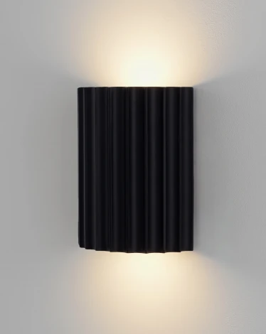 Настенный светильник светодиодный Moderli Bailey V11219-WL (220V)