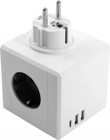 Разветвитель на 3 гнезда с заземлением (белый) Stekker 49231