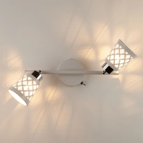 Спот Eurosvet Snowy 20060/2 белый