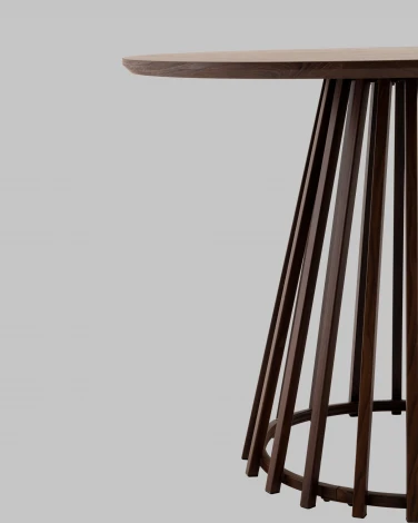 Стол обеденный Stool Group Daphne 100*75 см орех арт.УТ000041366