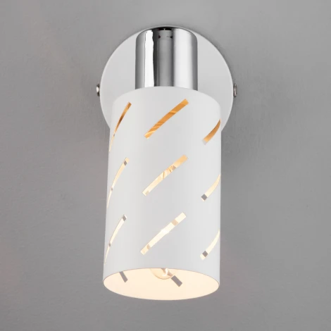 Спот Eurosvet Fente 20090/1 белый/хром (220V, выключатель)