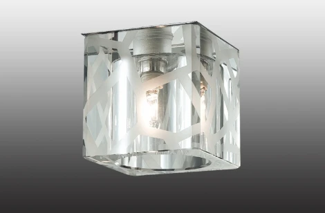 Встраиваемый точечный светильник Novotech Cubic 369536