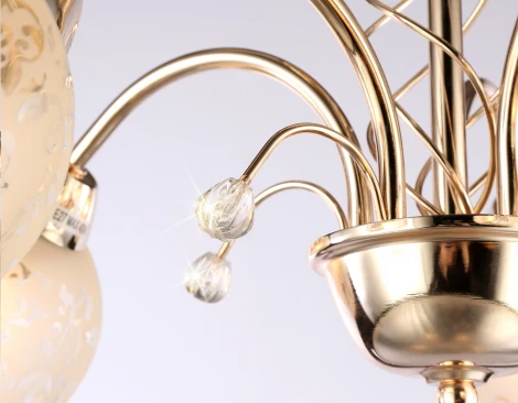 Потолочная люстра на штанге Ambrella Traditional TR3189 (220V, шарики)