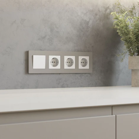 Рамка на 4 поста Slab (дымчатый софт) Werkel W0042917 (a071628)