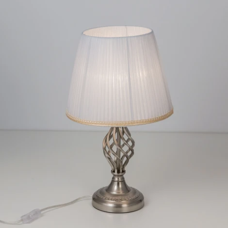 Интерьерная настольная лампа Citilux Вена CL402811 (220V, выключатель)