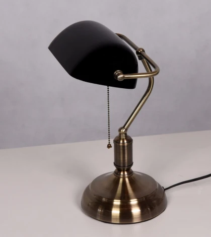 Офисная настольная лампа Lumina Deco Banker LDT 305 BK