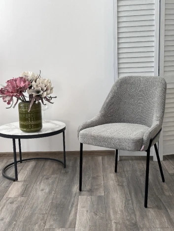 Стул M-City GAVI Garna-018 серый, ткань / черный каркас