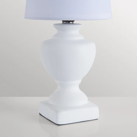 Настольная лампа Lumion Bianka 8163/1T белый, керамика/текстиль E14 1*40W 220V (выключатель)