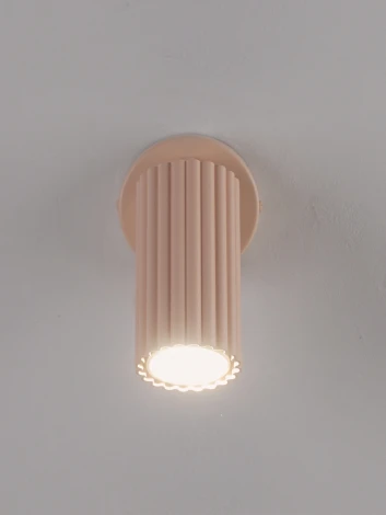 Спот с выключателем Moderli Cora V12145-1W