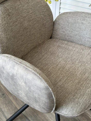 Стул M-City VARDY 360 град.поворот. Brego-07 Серый, ткань/ 7525-180 Серый, велюр/Черный