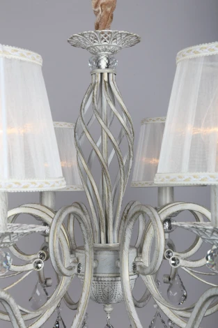 Подвесная люстра Omnilux Belluno OML-79103-08 (220V, на цепи)