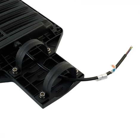 Светодиодный уличный консольный светильник Saffit SSL10-200 55236 200W 5000K 230V, черный