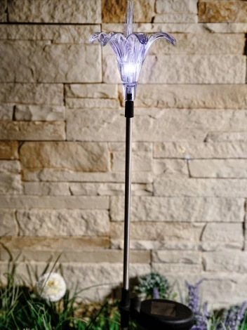 Грунтовый светильник на солнечной батарее RGB Uniel USL-S-104/MT810 Lily (LED, цветы, IP44)