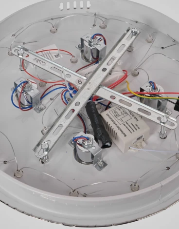 Потолочная люстра Мелодия Света SL1M 000027610