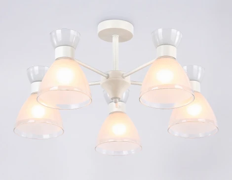 Потолочная люстра на штанге Ambrella Traditional TR3179