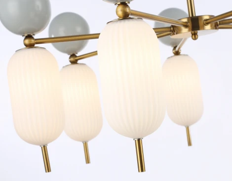 Потолочная люстра на штанге Ambrella High Light LH53106 (220V, шарики)