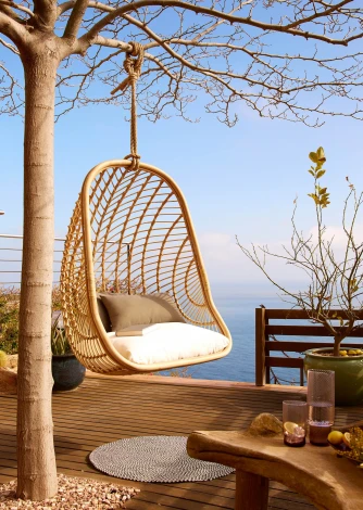 Кресло подвесное на стойке La Forma (ex Julia Grup) Ekaterina (Белый/ Ротанг,Акрил,Веревка,Пена)