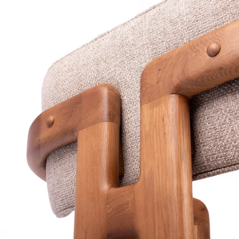 Стул полубарный Rich рогожка латте с ножками цвета орех Bradex Home арт.RF 0860