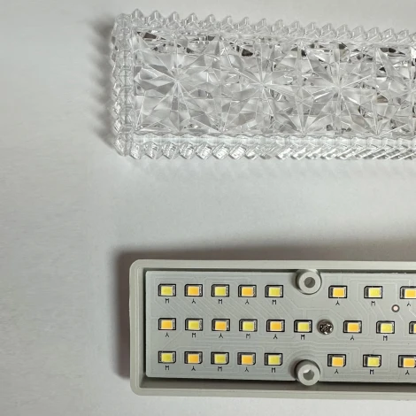 Потолочная люстра светодиодная на штанге с пультом с регулировкой цветовой температуры, яркости и ночным режимом Reluce 54430-0.3-05C WH