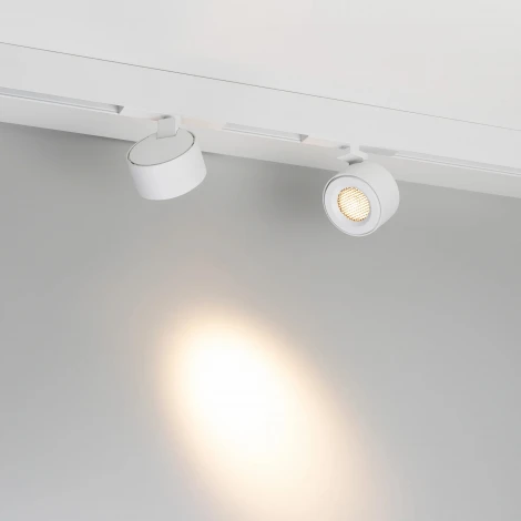 Трековый светильник магнитный MAG-ORIENT-POINT-R80-12W Day4000-MIX (WH, 18 deg, 48V, TUYA Zigbee) (Arlight, IP20 Металл) 048407 (LED, управление смартфоном, умный дом - Tuya Smart)