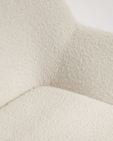 Стул Konna из белой ткани букле с ножками из массива ясеня La Forma (ex Julia Grup) арт.110294