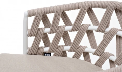 "Диего" стул плетеный из роупа, каркас из стали белый муар, роуп бежевый круглый, ткань бежевая 052 4SIS арт.УТ-00008308