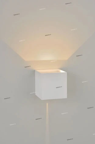 Настенный светильник Lucide Xia 17293/02/31 (LED, 220V, куб, IP54)