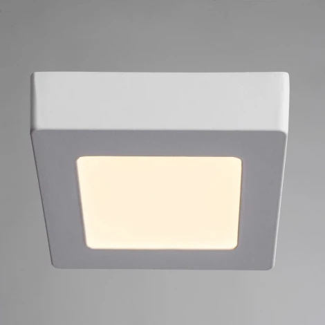 Накладной точечный светильник Arte Lamp Angolo A3608PL-1WH