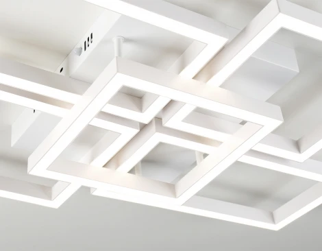 Потолочная люстра светодиодная с пультом Ambrella Acrylica FA1011