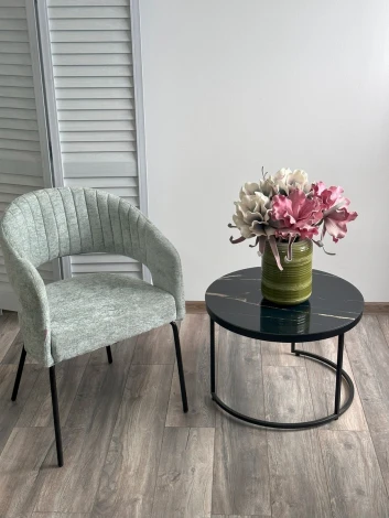 Стул M-City SNUG 3018-04 мятный, шенилл / черный каркас