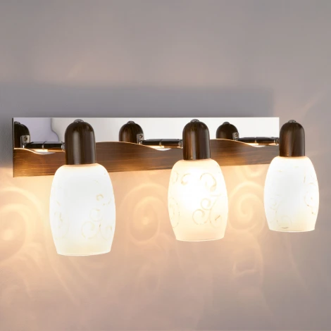 Спот Eurosvet 60301 60301/3 хром/венге