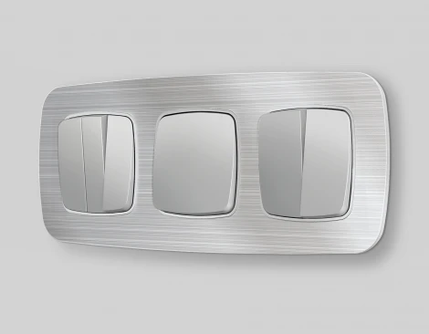 Лицевая панель Ambrella Volt OMEGA (Серебро глянец) для 3-клавишных выключателей QUANT OP4050