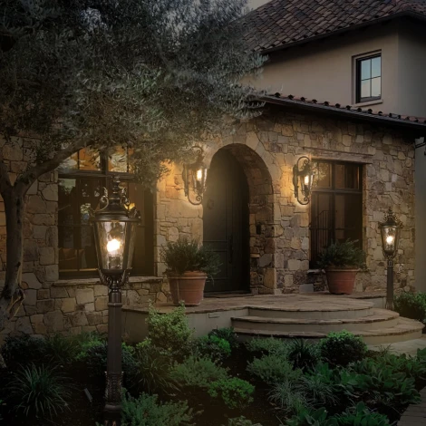 Наземный уличный фонарь Loft It Verona 100003/1200 (220V, фонарь, IP55)