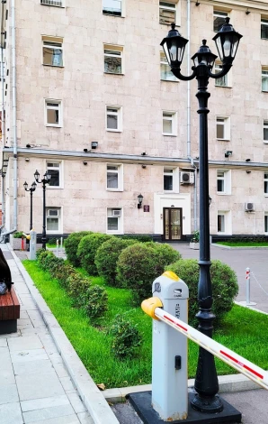 Наземный уличный фонарь Fumagalli Rut E26.205.R30.AXE27