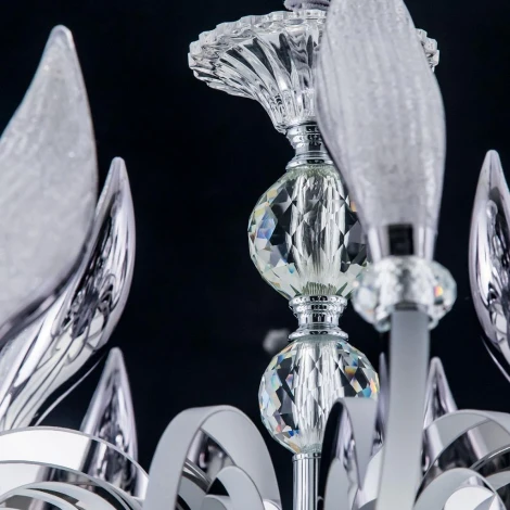 Подвесная люстра Eletto Diva EL339P08 (LED, 220V, на цепи, лепестки)