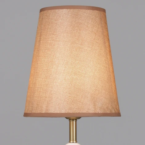 Интерьерная настольная лампа Reluce 88302-0.7-01