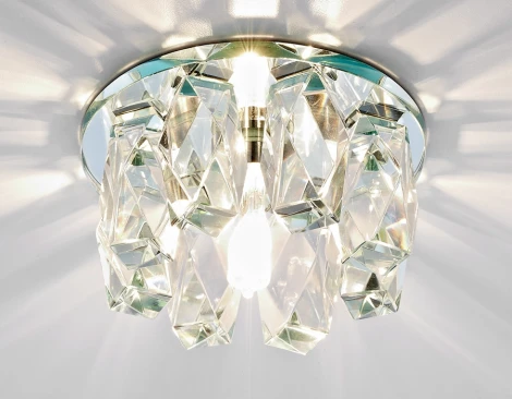 Встраиваемый точечный светильник Ambrella D1017/37/47 D1047 CL/CL/CH