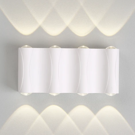 Настенный светильник Crystal Lux CLT 022 022W4 WH 4000K