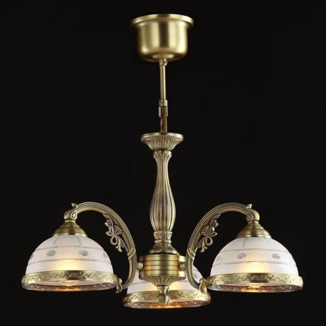 Подвесная люстра Maytoni Classic 8 RC1011-PL-03-R