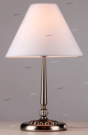 Интерьерная настольная лампа Maytoni Classic 13 RC095-TL-01-N